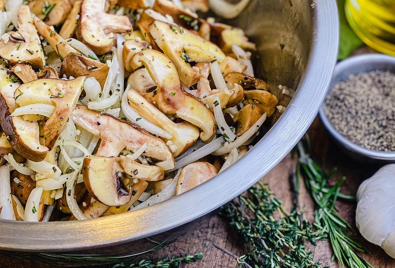 Oven-Roasted Chicken and Mushroom Pasta