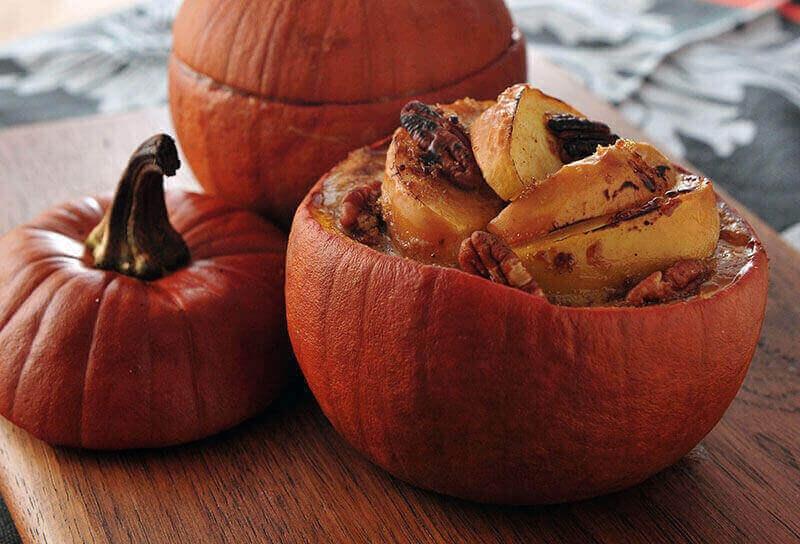 Image of Roasted Apple Pies in Pumpkin Shells