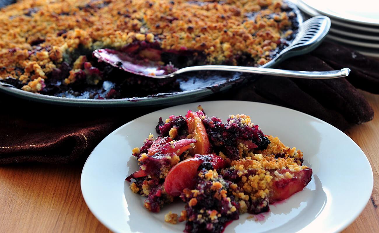 Blueberry Peach Crumble