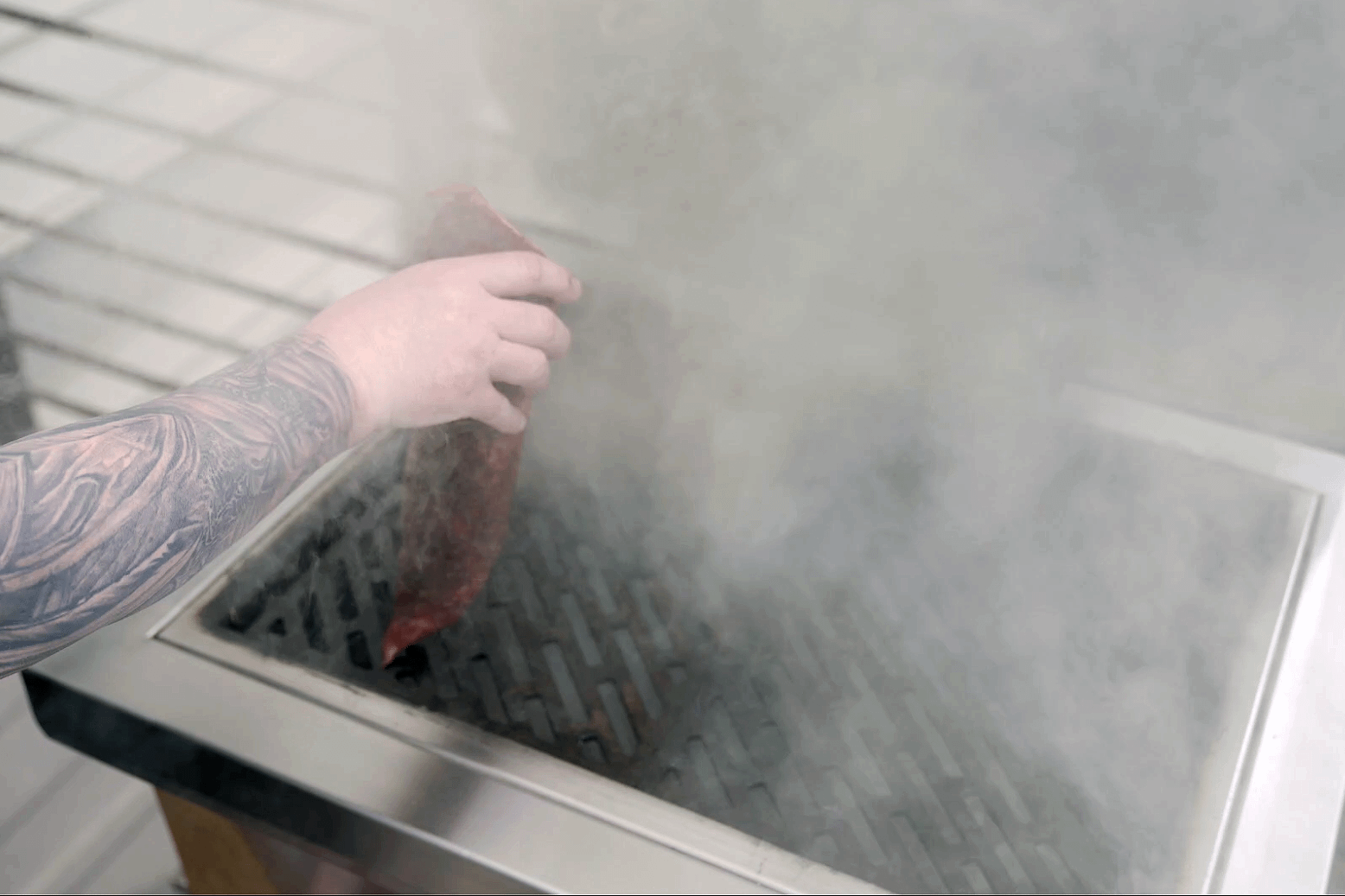 Video Smoked and Seared TriTip on the Kalamazoo Shokunin Kamado Grill