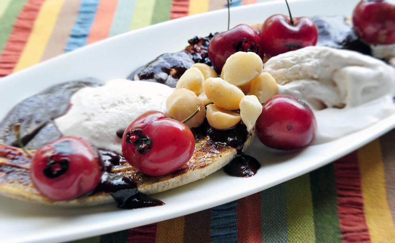 Image of Grilled Banana Split Sundaes with Cinnamon Spice Ice Cream